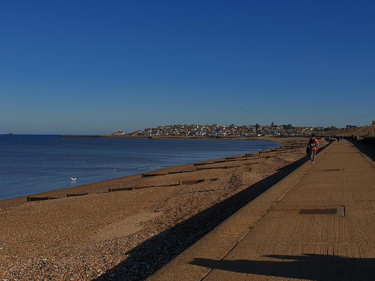 Sky By The Sea Hotel Whitstable Buitenkant foto